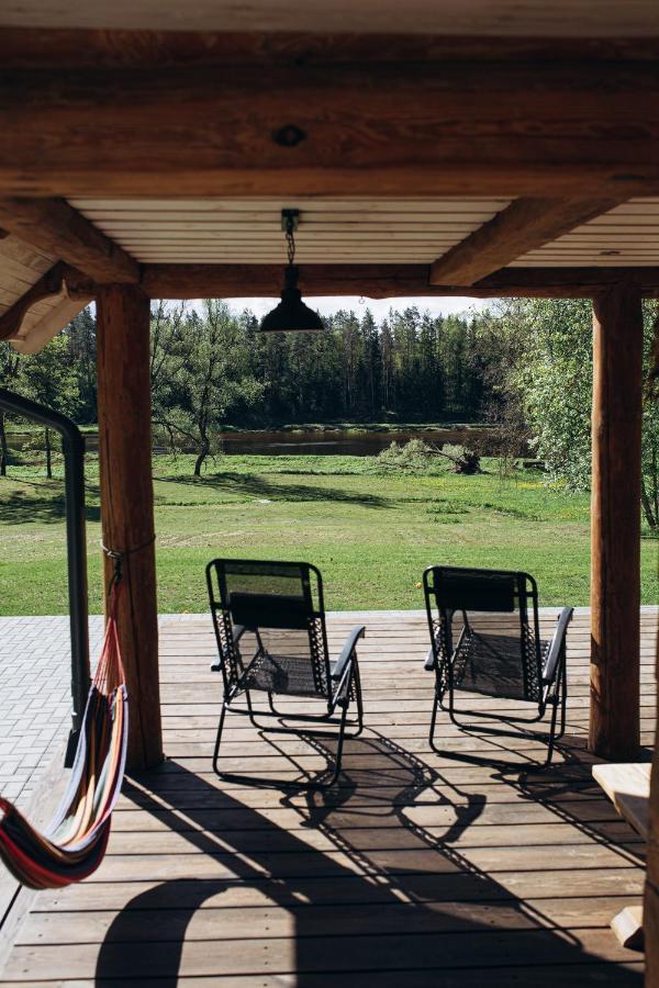 Gaujmale sauna house in nature Laukbeitini Extérieur photo