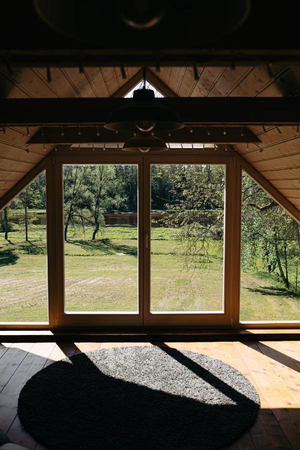 Gaujmale sauna house in nature Laukbeitini Extérieur photo